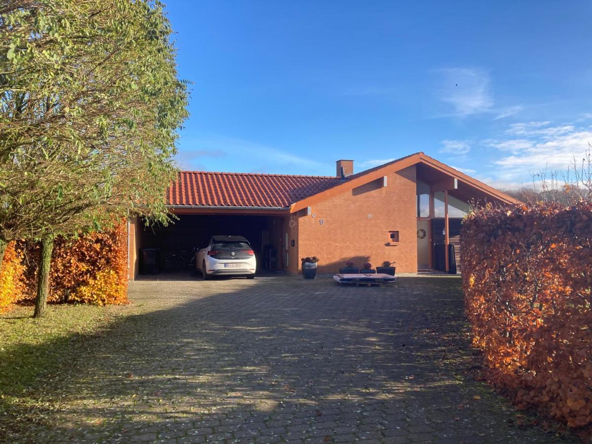 Vaerelse, Bad Og Toilet I Villa Næstved Eksteriør billede