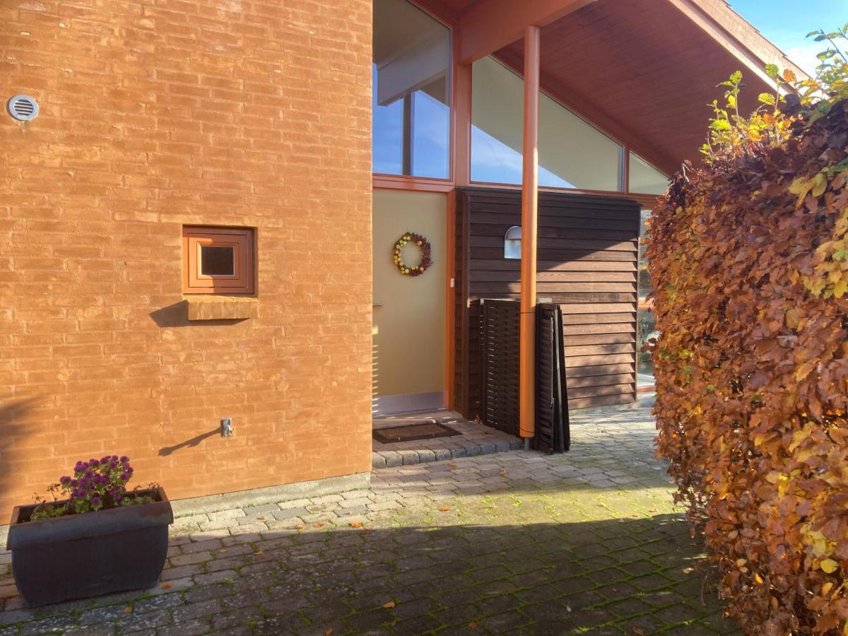 Vaerelse, Bad Og Toilet I Villa Næstved Eksteriør billede