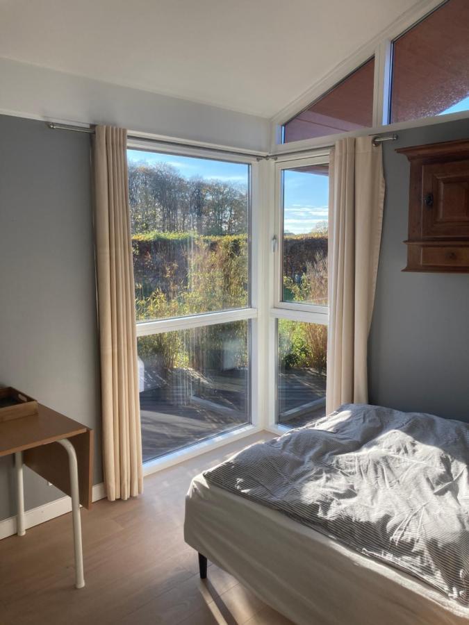 Vaerelse, Bad Og Toilet I Villa Næstved Eksteriør billede